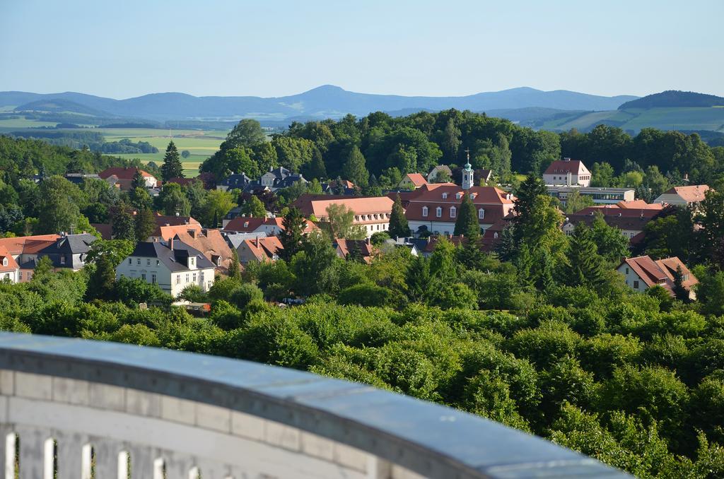 Готель Komensky Gaeste- Und Tagungshaus Herrnhut Екстер'єр фото